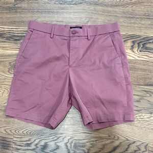 Banana Republic Men's Dusty Rose Flat Front Shorts